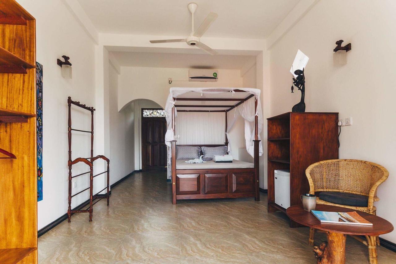 Thambili Cabanas Хиккадува Экстерьер фото